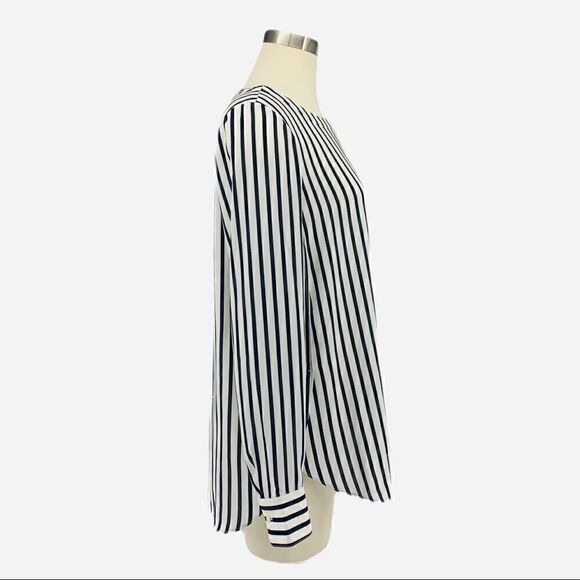 BANANA REPUBLIC Vertical Stripe Blouse - Picture 2 of 6
